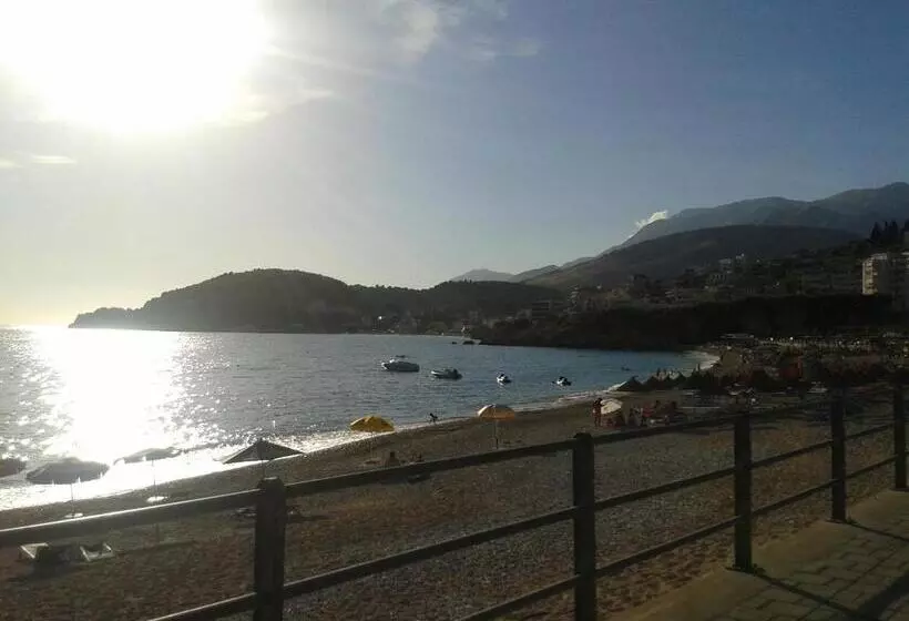 پانسیون Magic Ionian Apartments & Rooms