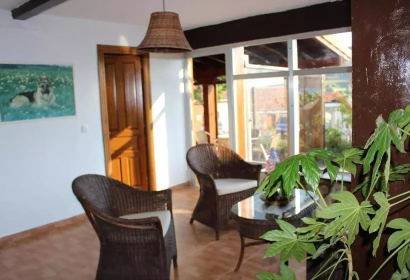 ペンション Posada La Maza