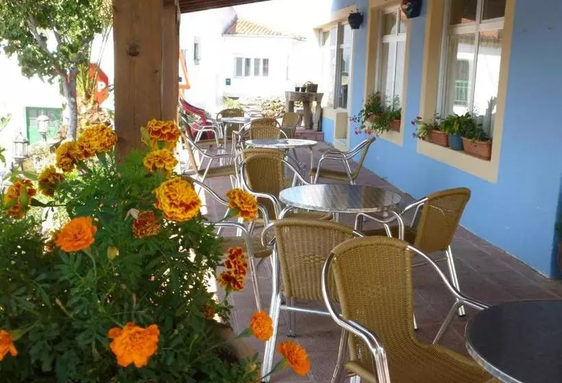 ペンション Posada La Maza