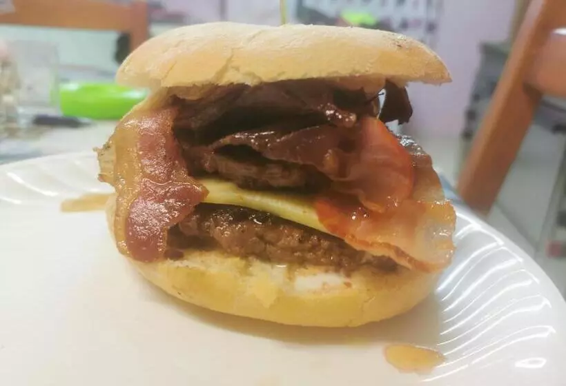 ペンション Posada La Maza