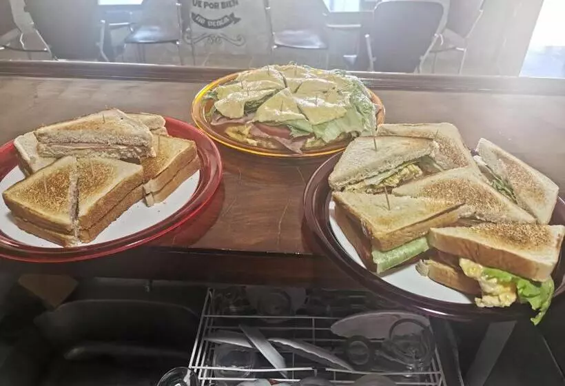 ペンション Posada La Maza