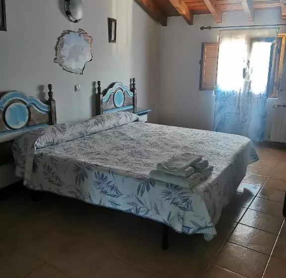 ペンション Posada La Maza