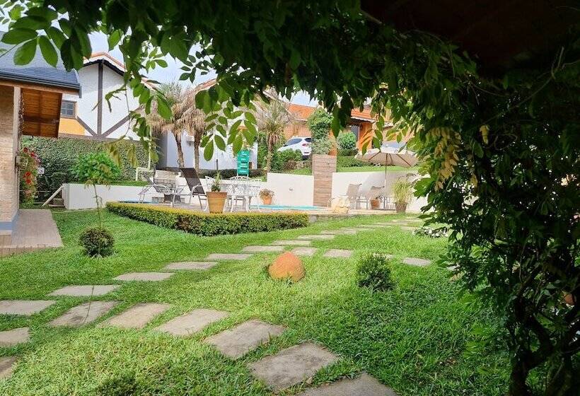 ペンション Pousada Valle Das Flores Monte Verde