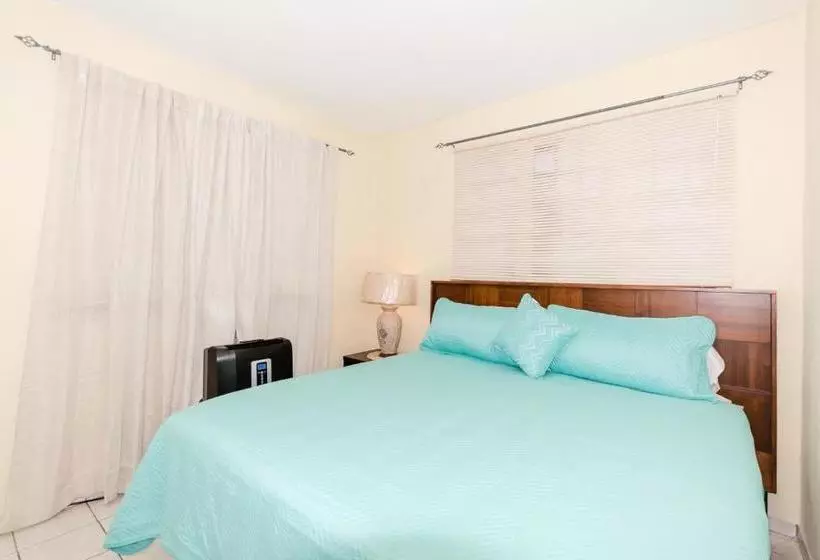 پانسیون Sol Del Atlantico Inn At 681 Ocean Drive