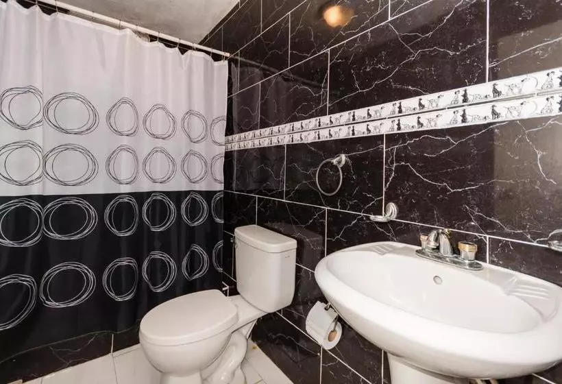 پانسیون Sol Del Atlantico Inn At 681 Ocean Drive