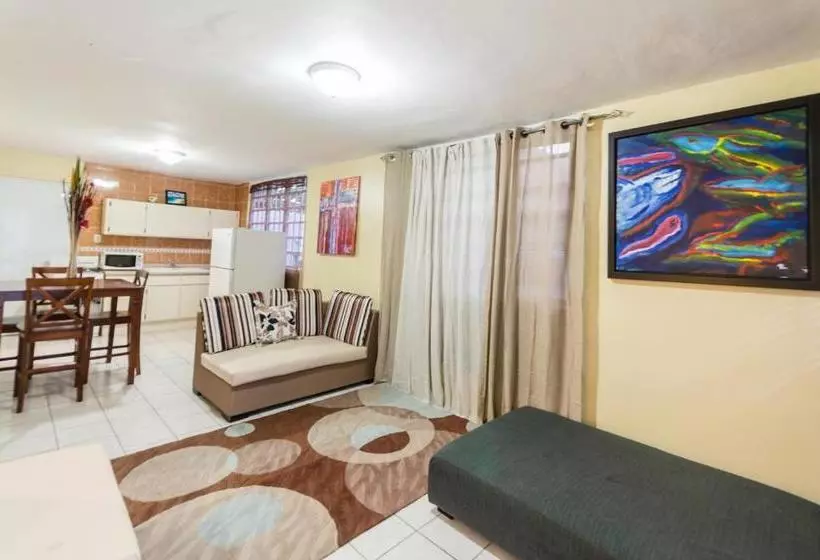 پانسیون Sol Del Atlantico Inn At 681 Ocean Drive