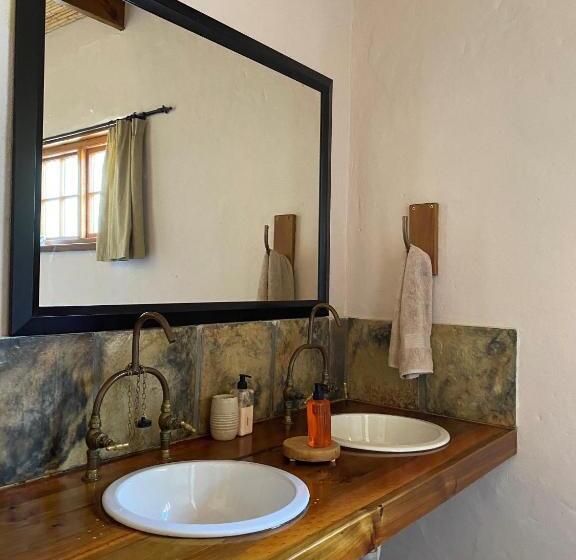 بنسيون The Retreat At Groenfontein