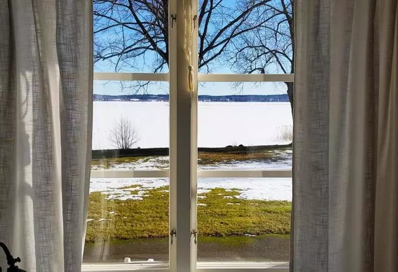 Retkeilymaja L Grönfeltsgården