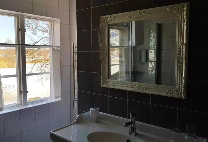 Retkeilymaja L Grönfeltsgården