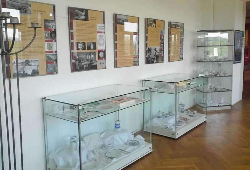 فندق صغير Waldhaus Colditz Garni