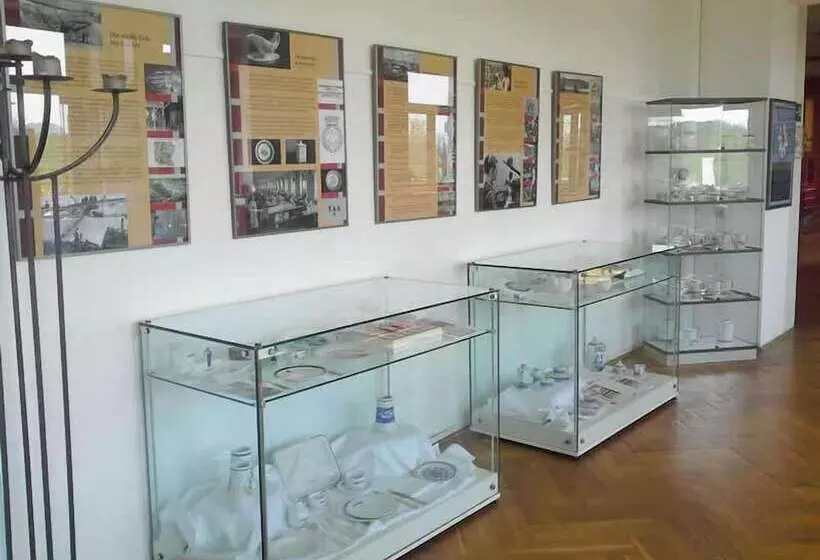 ユースホステル Waldhaus Colditz Garni