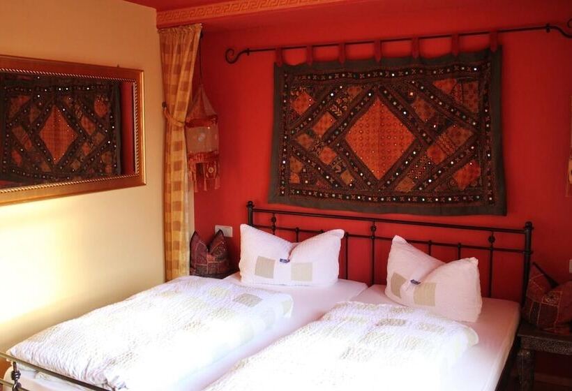 فندق صغير Waldhaus Colditz Garni