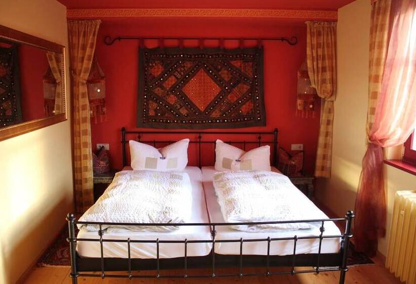 فندق صغير Waldhaus Colditz Garni