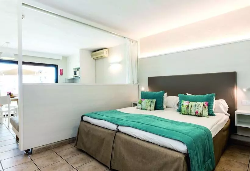Grupotel Las Pitas