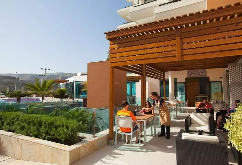 Grupotel Las Pitas