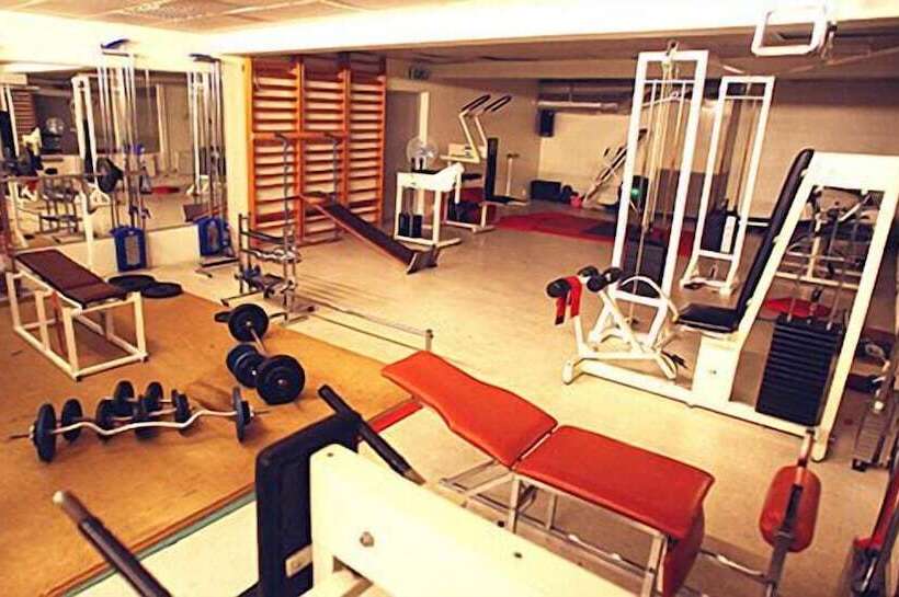 酒店 Nyhyttans Kurort