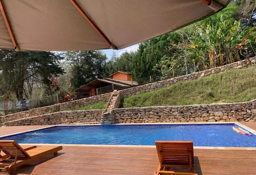 Majatalo Encantos Do Vale Pousada E Spa Cultural