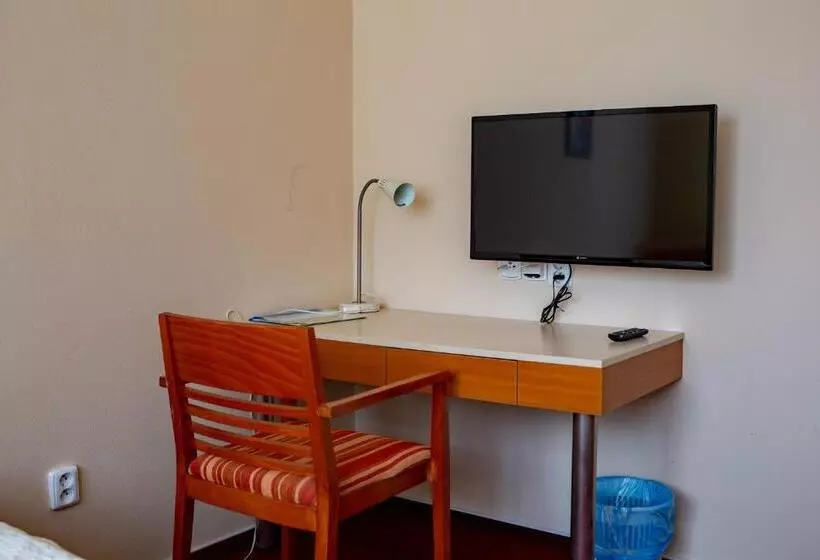 ペンション Penzion Na Kurtech