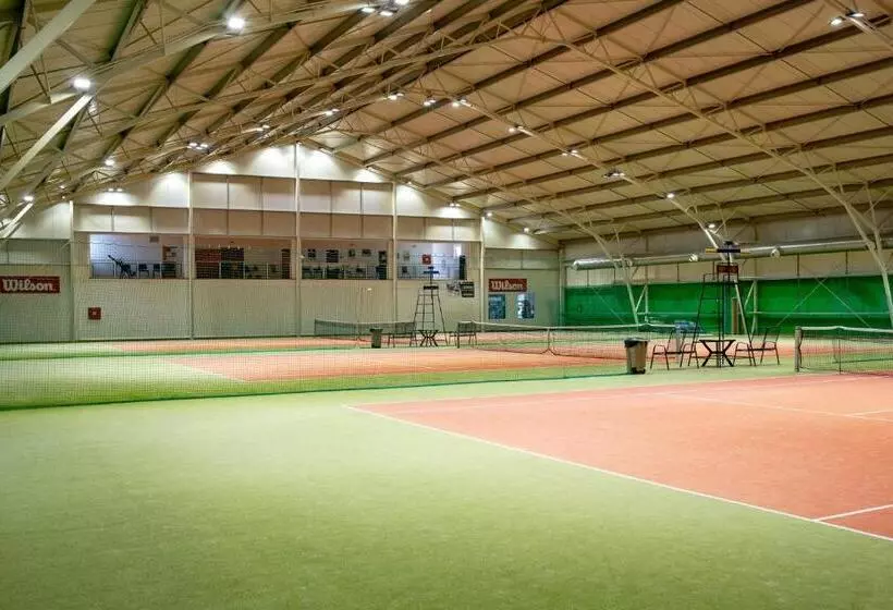 ペンション Penzion Na Kurtech