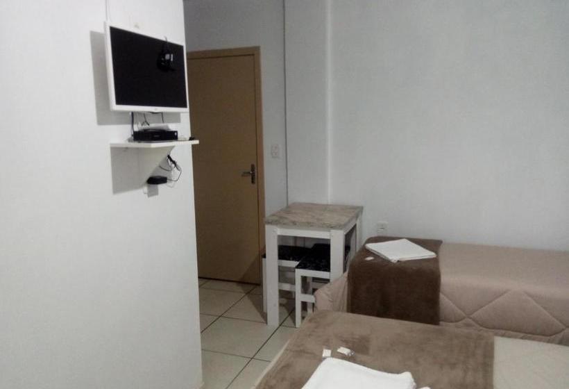 پانسیون Pousada Campanário