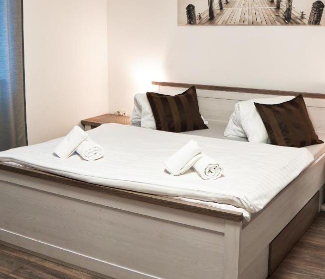 پانسیون U šípků