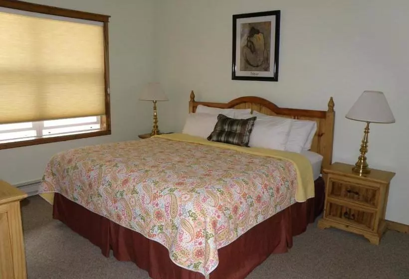 Portland Park Suites