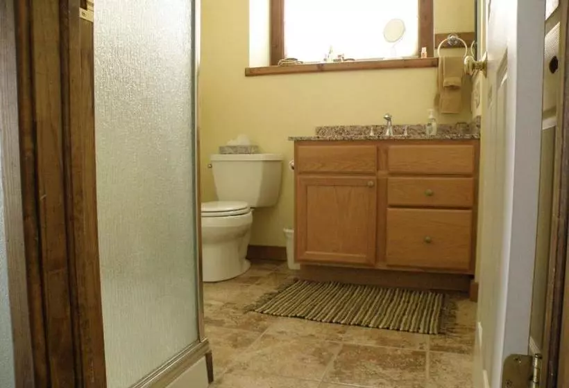 Portland Park Suites