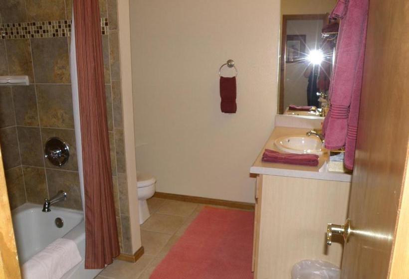 Portland Park Suites