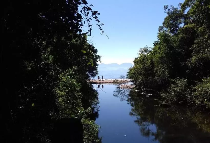 Aamiaismajoitus (B&B) Pitanga Ilha Grande