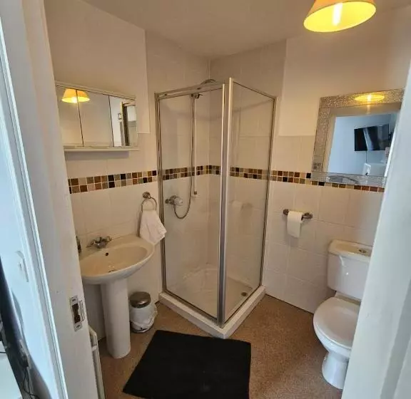 Retkeilymaja Laverty S   The Black Bull Inn