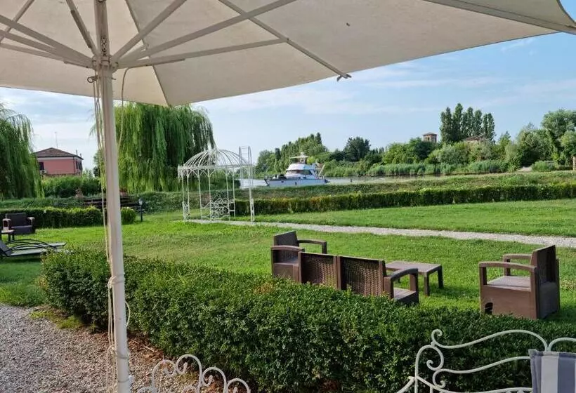 ホテル Agriturismo Villa Anconetta