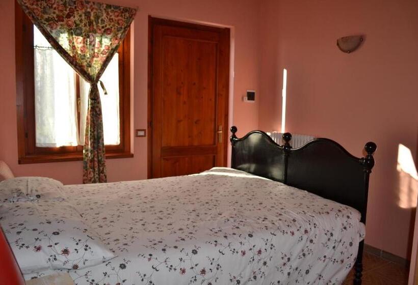 בית מלון כפרי Cascina Trapella