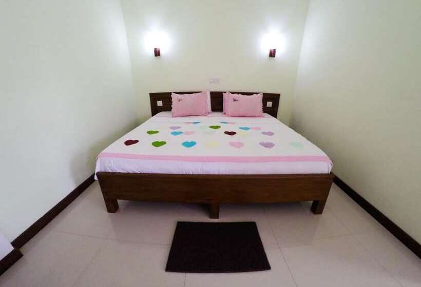 פנסיון Horizon Inn By Oceanlife Surf Stay