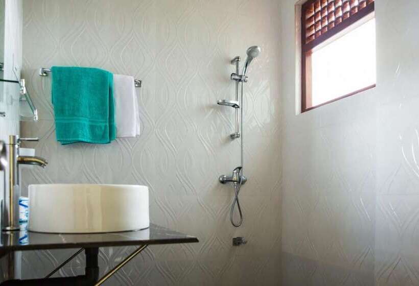 פנסיון Horizon Inn By Oceanlife Surf Stay