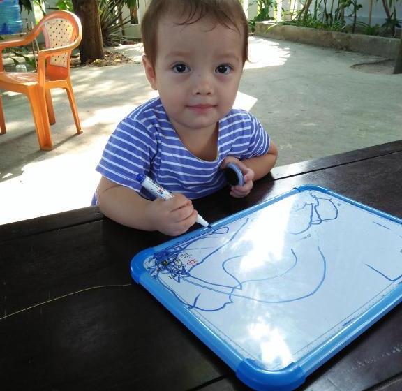 پانسیون Nguyet Anh Guesthouse