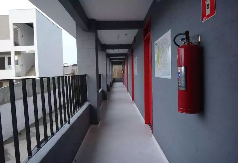 ペンション Urbano Suites