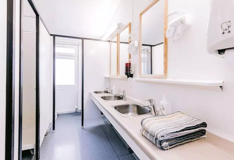 پانسیون Hlid Hostel