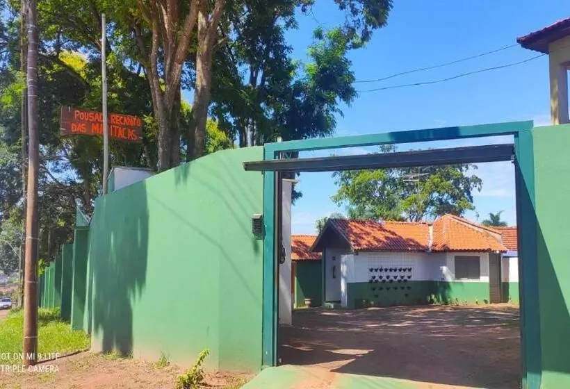ペンション Pousada Recanto Das Maritacas