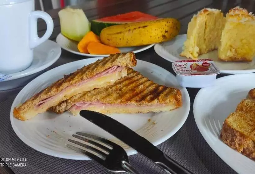 ペンション Pousada Recanto Das Maritacas