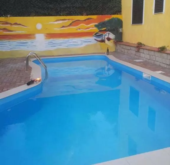 Borgo Marino Badesi