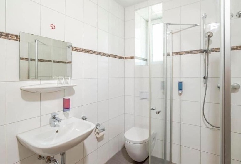 Heilbronner Pension Am Schonen Theater