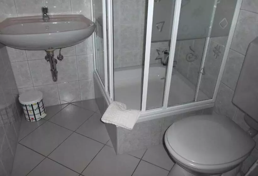 Majatalo Gasthof Lindenkrug