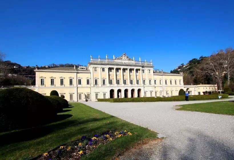 پانسیون Casa Aurora Self Catering Studio Como Vacanze