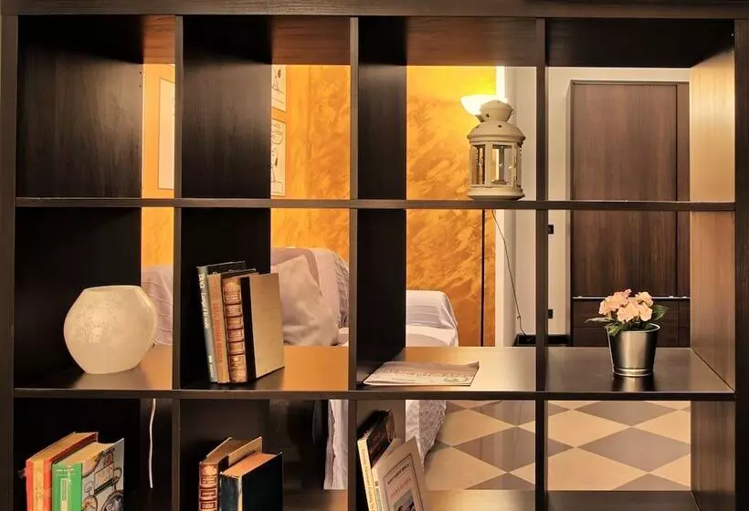 پانسیون Casa Aurora Self Catering Studio Como Vacanze