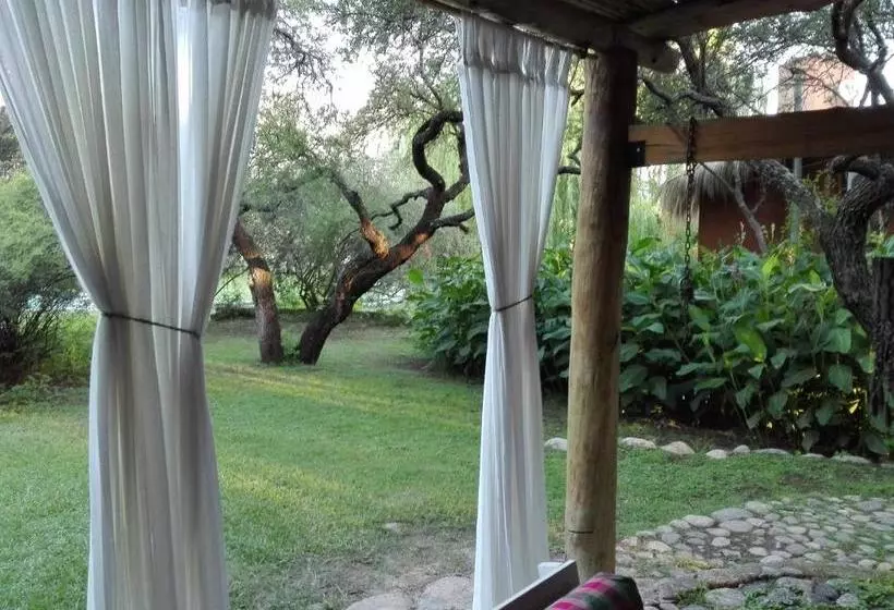 Retkeilymaja Posada La Valentina