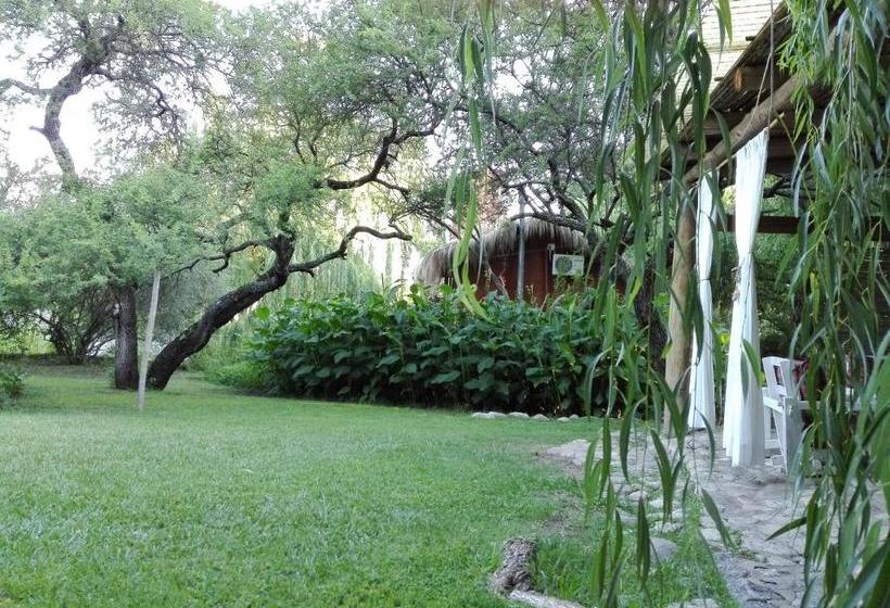 Hostel Posada La Valentina