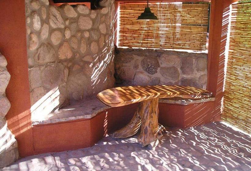 Hostel Posada La Valentina