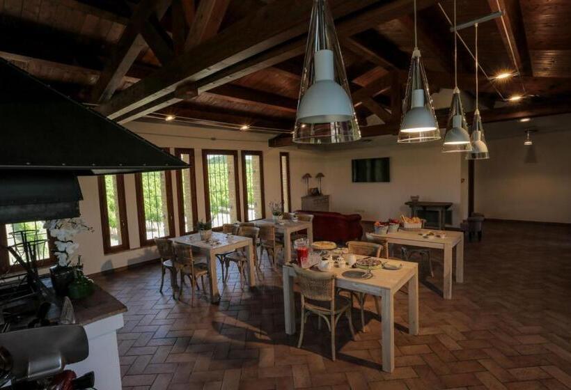 בית מלון כפרי Agriturismo Il Divin Casale