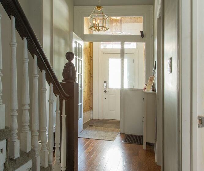 膳宿费 Elevate Rooms Taigh Ice