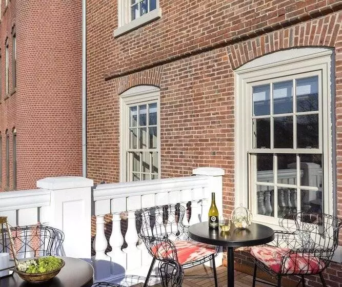 Retkeilymaja The Merchant